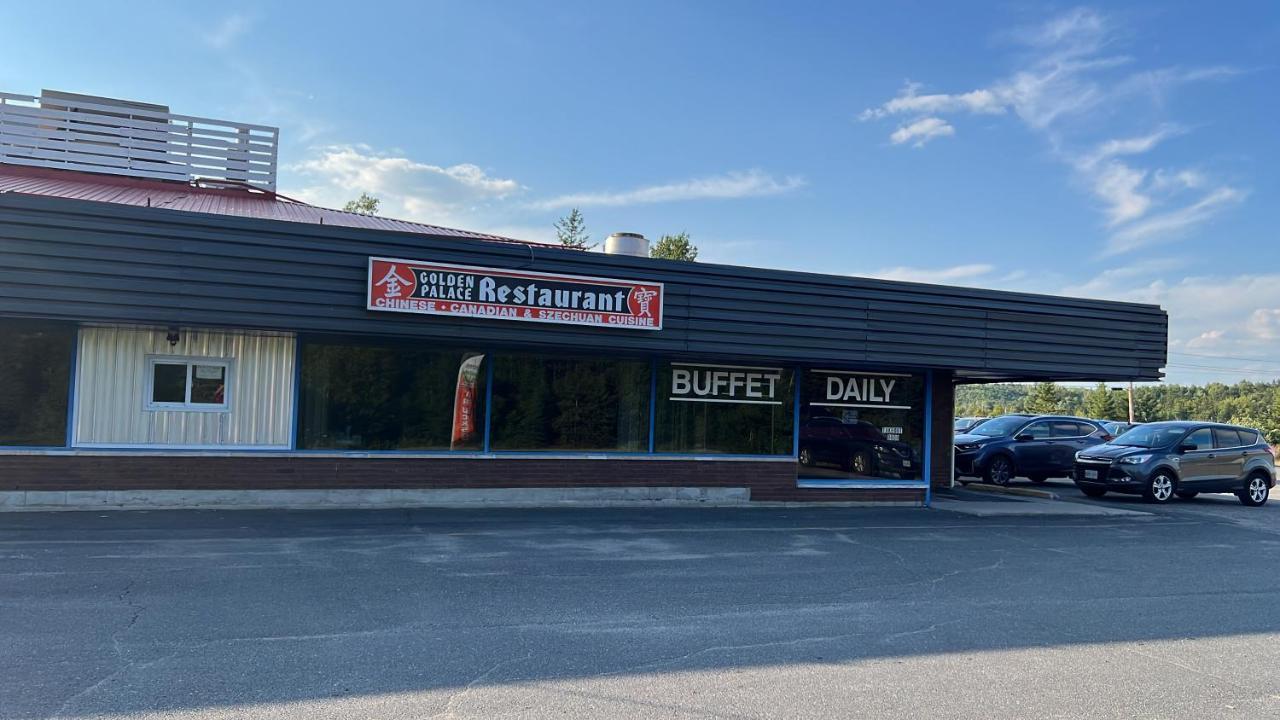 Lively Inn And Suites - Sudbury Naughton Eksteriør billede