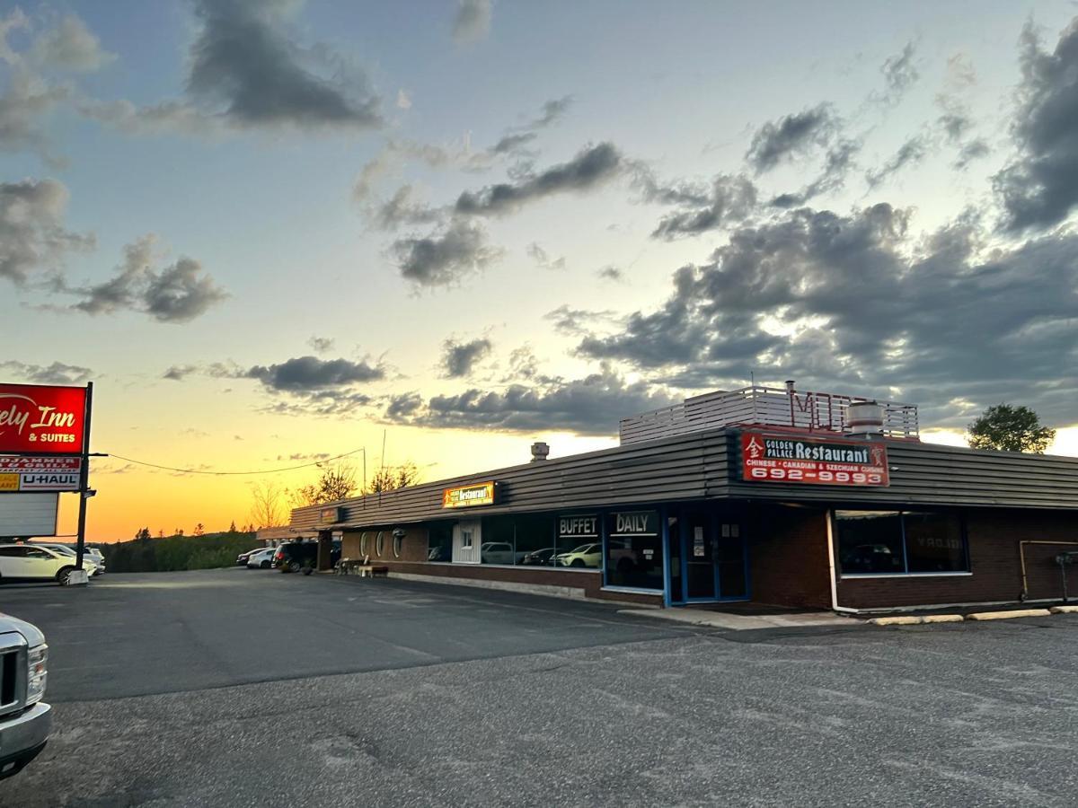 Lively Inn And Suites - Sudbury Naughton Eksteriør billede