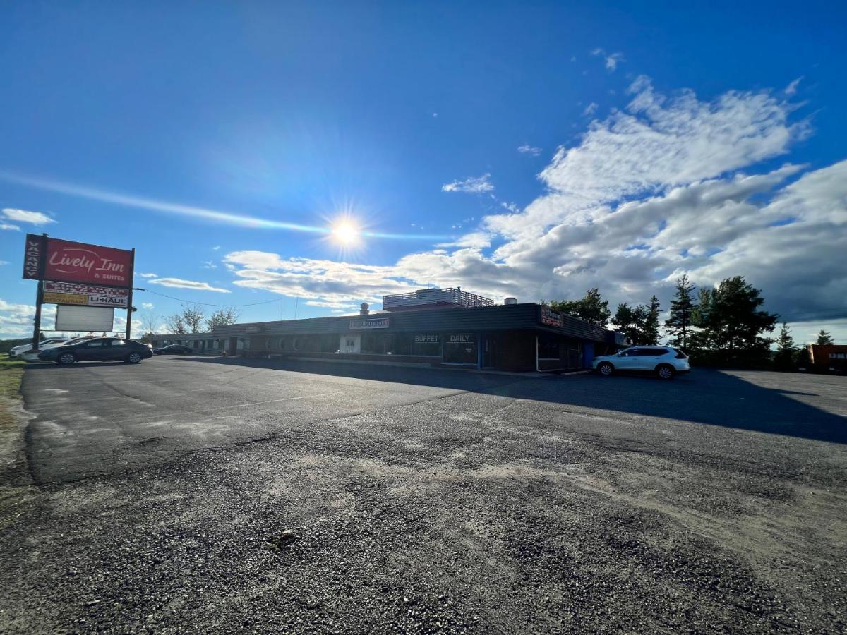 Lively Inn And Suites - Sudbury Naughton Eksteriør billede