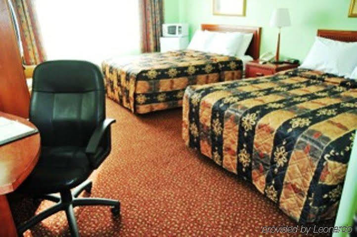Lively Inn And Suites - Sudbury Naughton Værelse billede